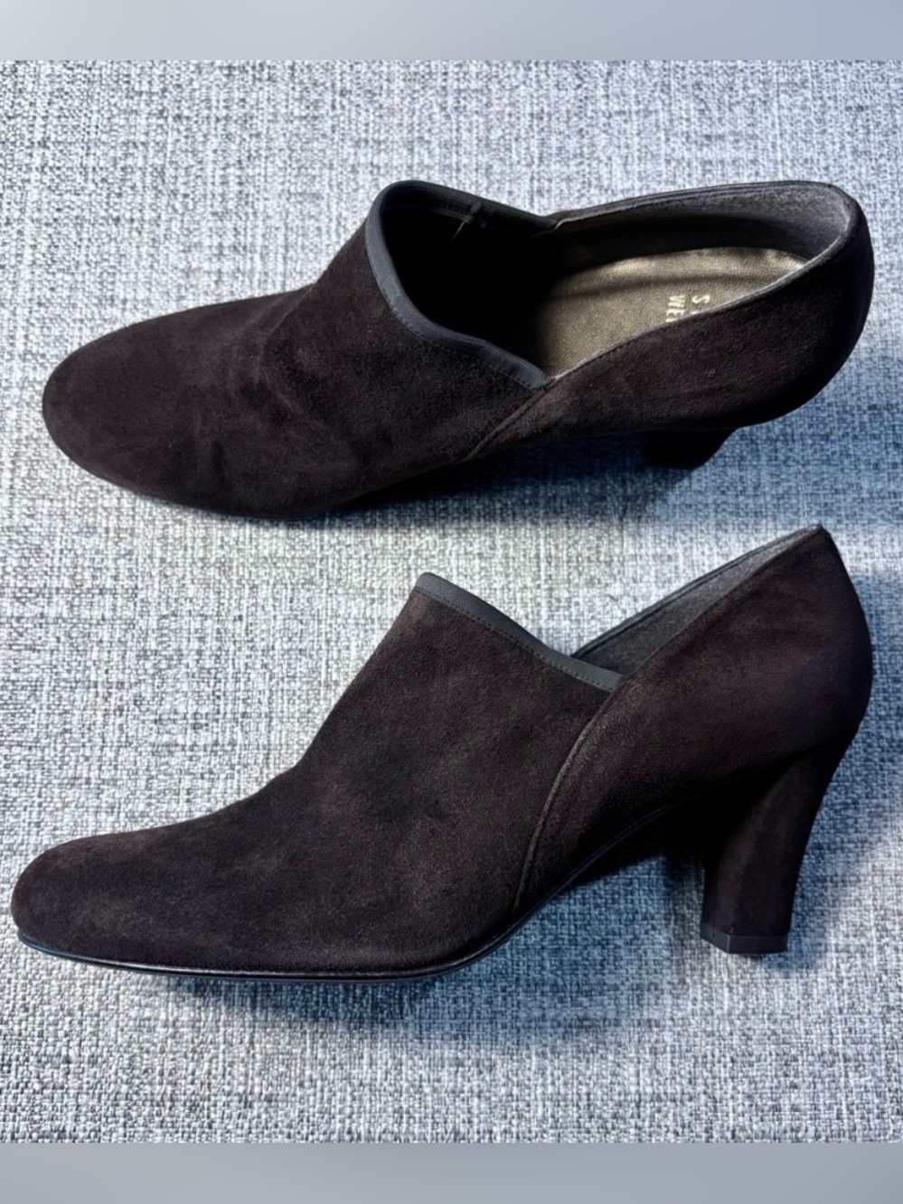 Stuart Weitzman Highland Brown Suede Slip On Bootie 7.5Narrow💛